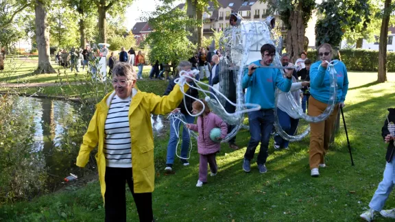 mensen in een park 